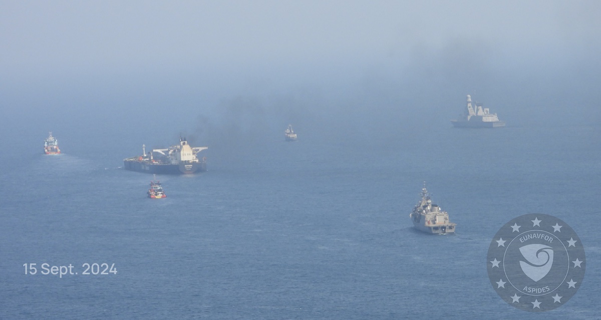 Kızıldeniz\'de Tanker Kurtarma Çalışmaları Başladı