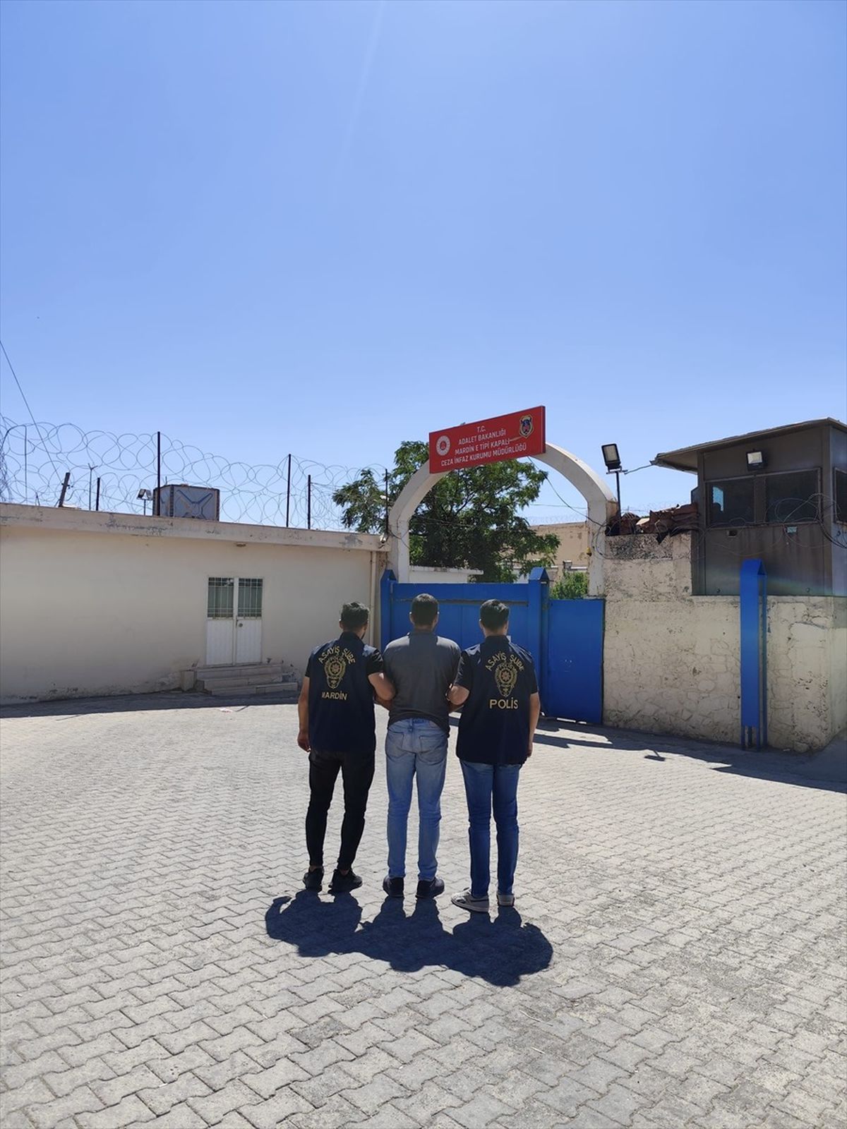 Mardin\'de 8 Zanlı Tutuklandı