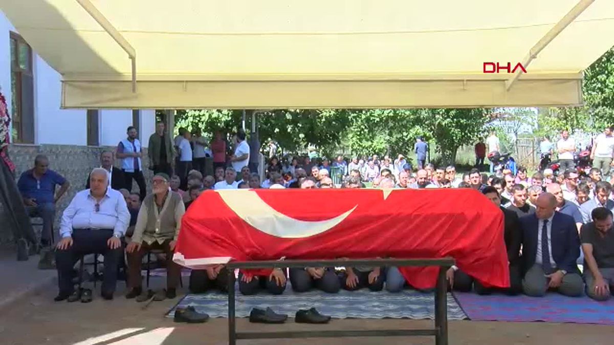 Hendek\'teki Patlamada Hayatını Kaybeden İşçi Uğurlandı