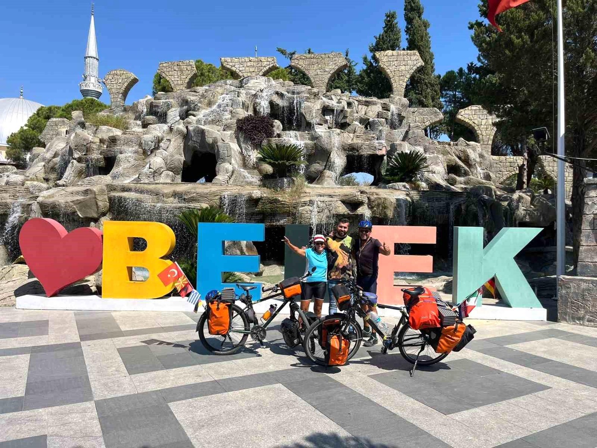 Alman Çift 6 Bin km Pedal Çevirerek Türkiye\'ye Geldi