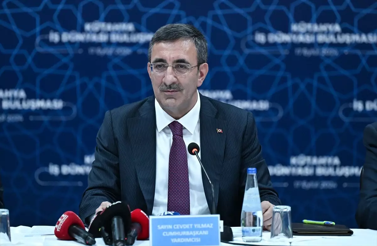 Yılmaz: 2024\'te Daha İyi Büyüme Bekleniyor