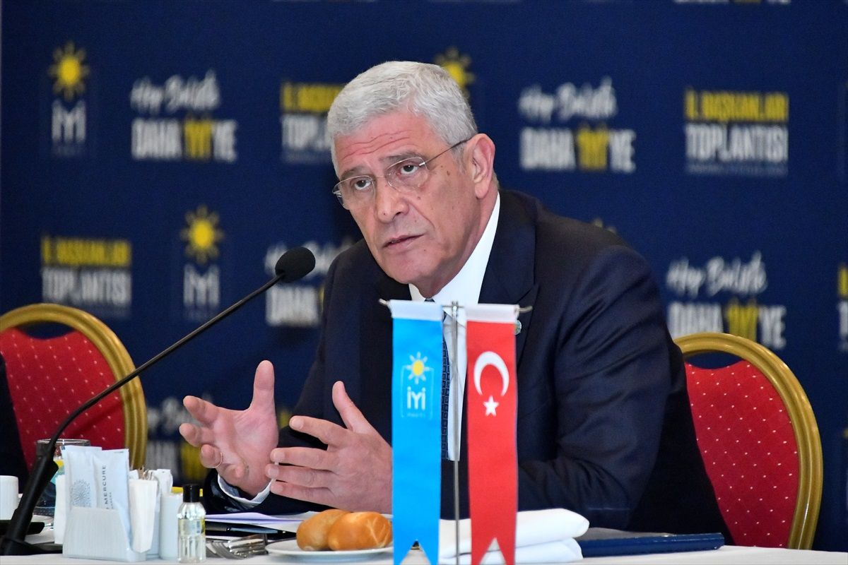 İYİ Parti İl Başkanları Toplandı
