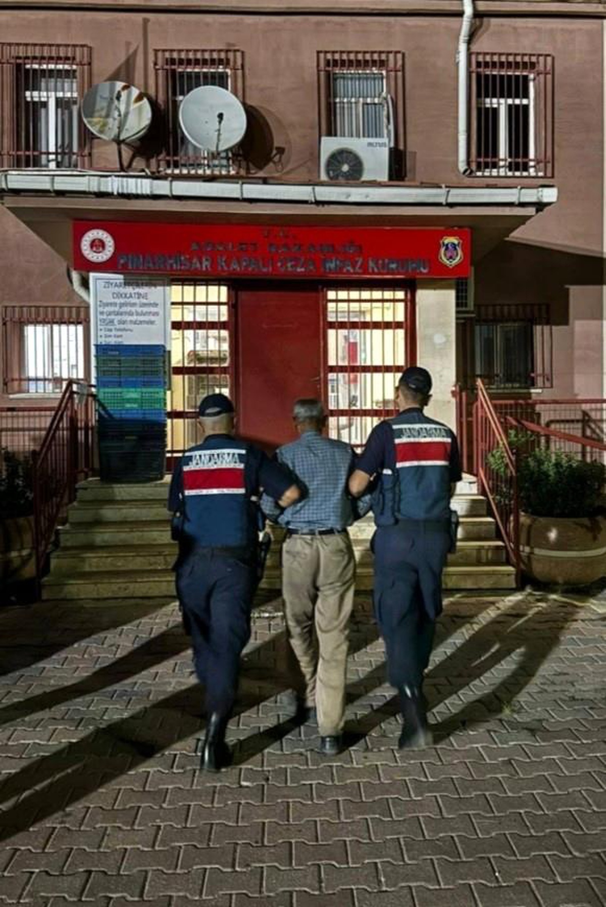 Kırklareli\'nde 18 Şüpheli Yakalandı