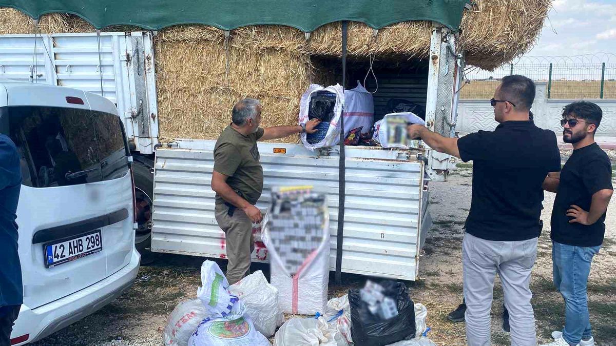 Konya\'da Tırda Kaçak Sigara ve Tütün Ele Geçirildi