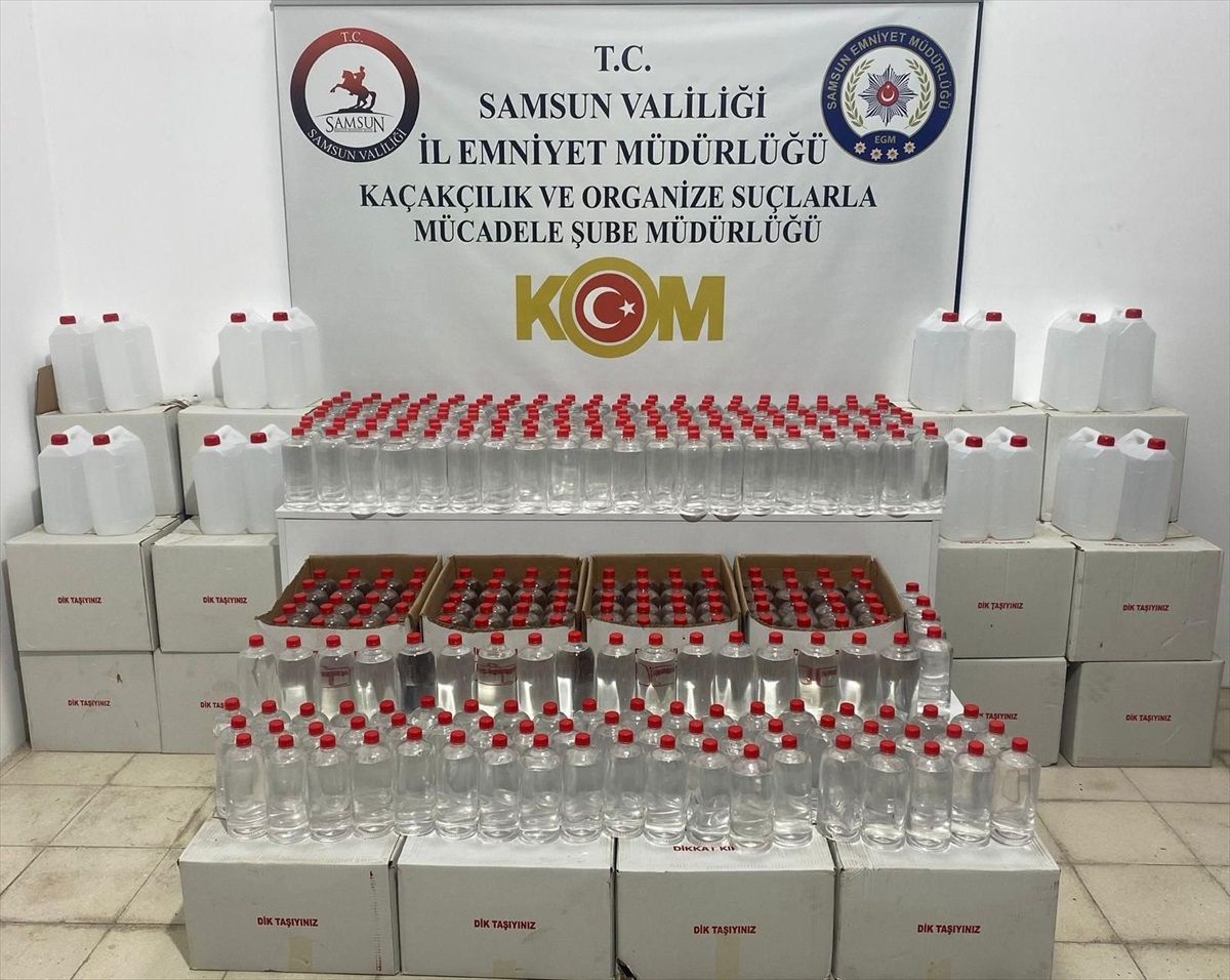 Samsun\'da Kaçak Alkol Operasyonu