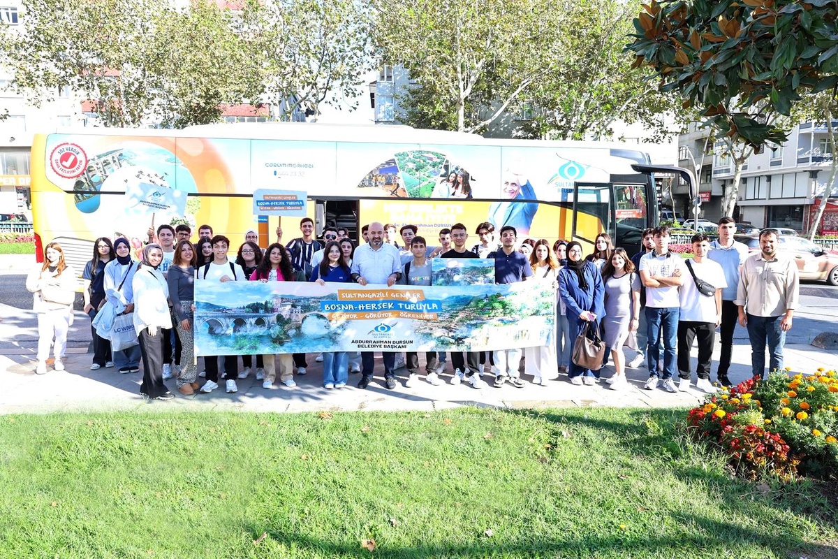 Sultangazi Belediyesi, Başarılı Öğrencileri Bosna Hersek Gezisi ile Ödüllendirdi