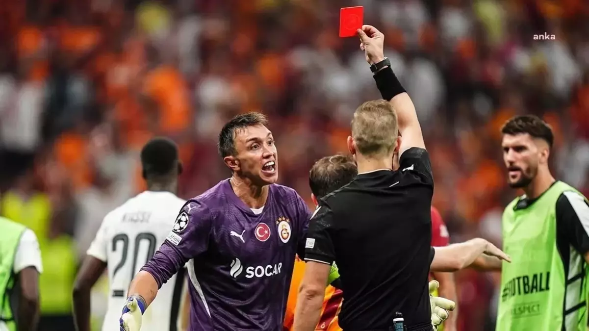 Muslera 3 Maç Ceza Aldı