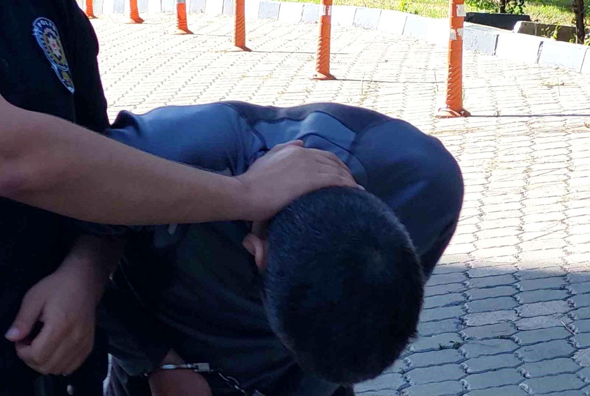 Samsun\'da Uyuşturucu Tüccarı Tutuklandı