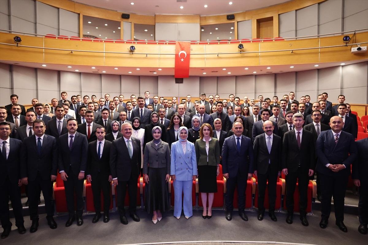 Bakan Göktaş Kaymakam Adaylarıyla Buluştu