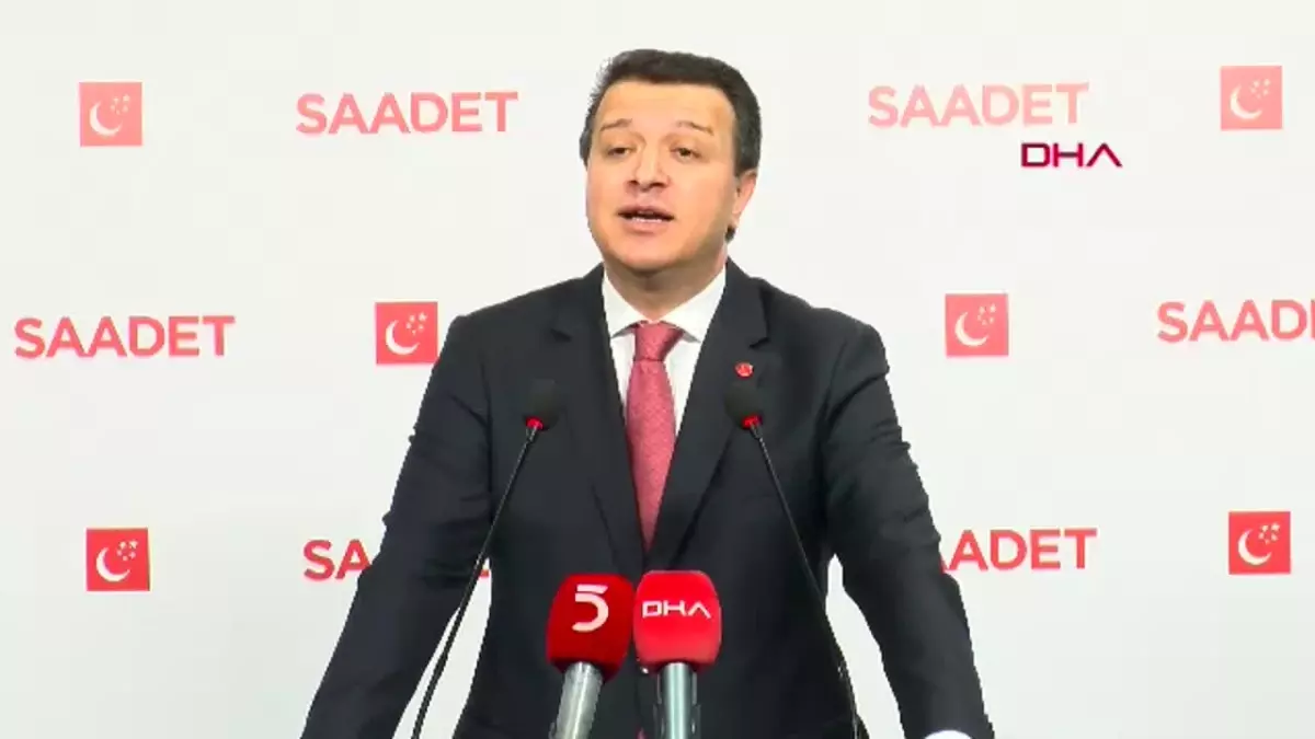 Saadet Partisi\'nden Yeni Anayasa Vurgusu