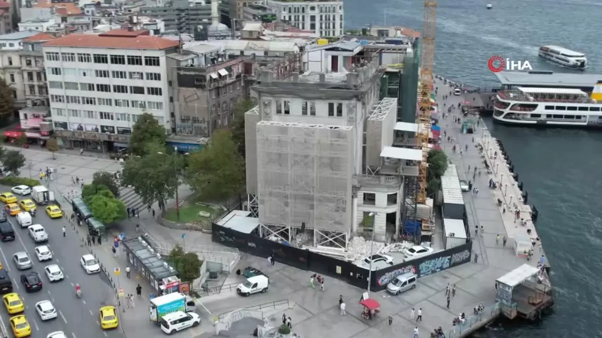 Karaköy\'de 66 yıl önce gereksiz yere yıkılan Merzifonlu Kara Mustafa Paşa Camii\'nin tekrar inşa edilmesi için İBB arsa takası bekliyor