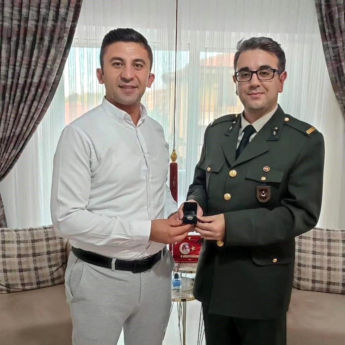 Gazilik Rozeti Verildi