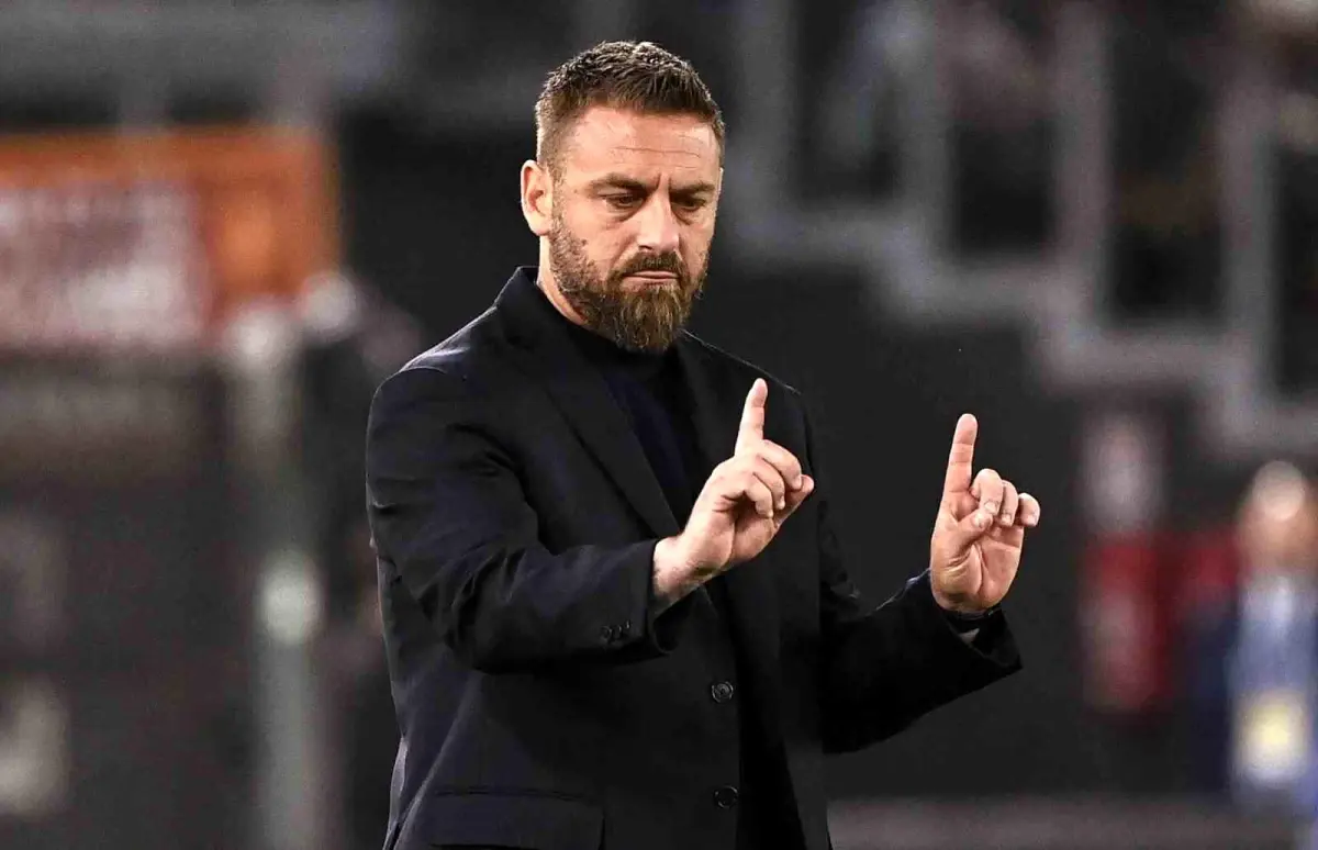 Roma, De Rossi ile yolları ayırdı