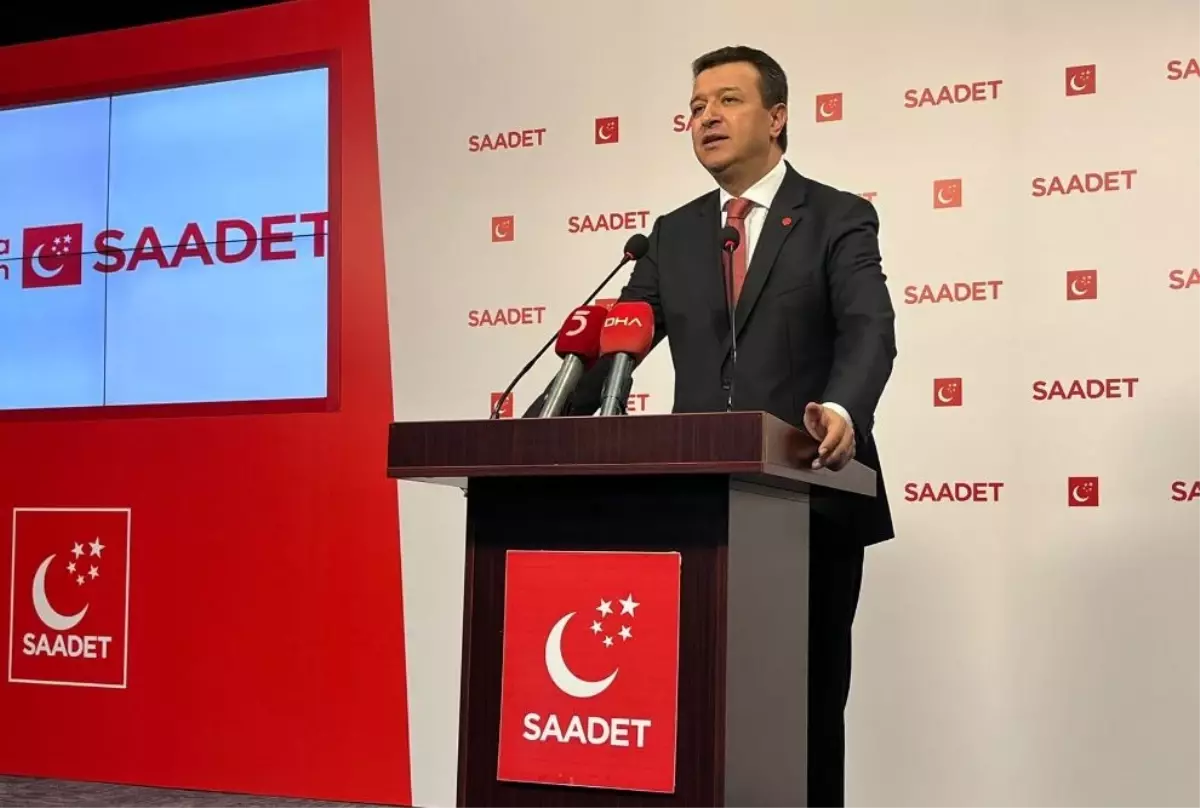 Saadet Partisi\'nden Yeni Anayasa Çağrısı