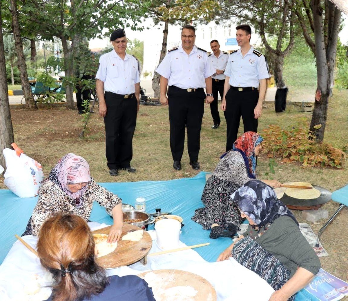 Şehit Anneleri Kırıkkale Jandarma Komutanlığı\'nı Ziyaret Etti