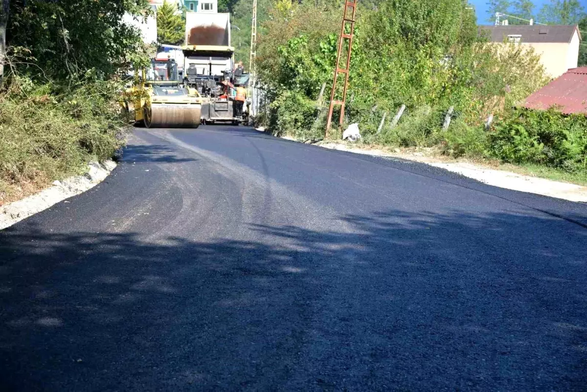 Türkeli\'de Hastane Yolu Asfaltlanıyor