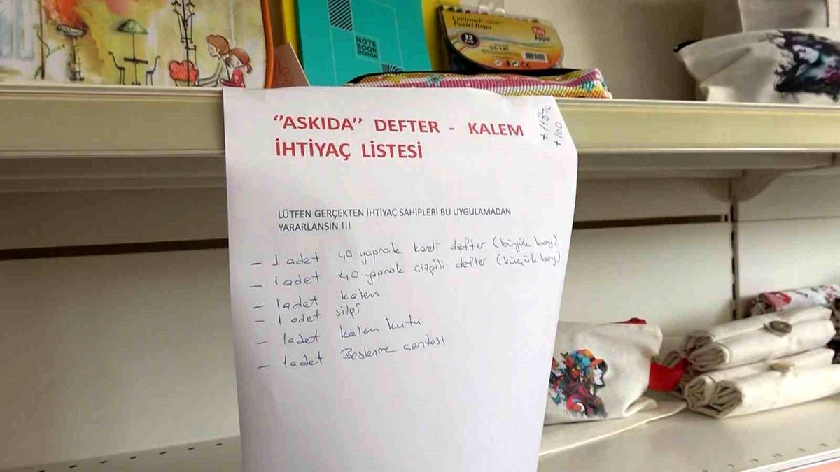Yalova\'da Askıda Defter ve Kalem Uygulaması