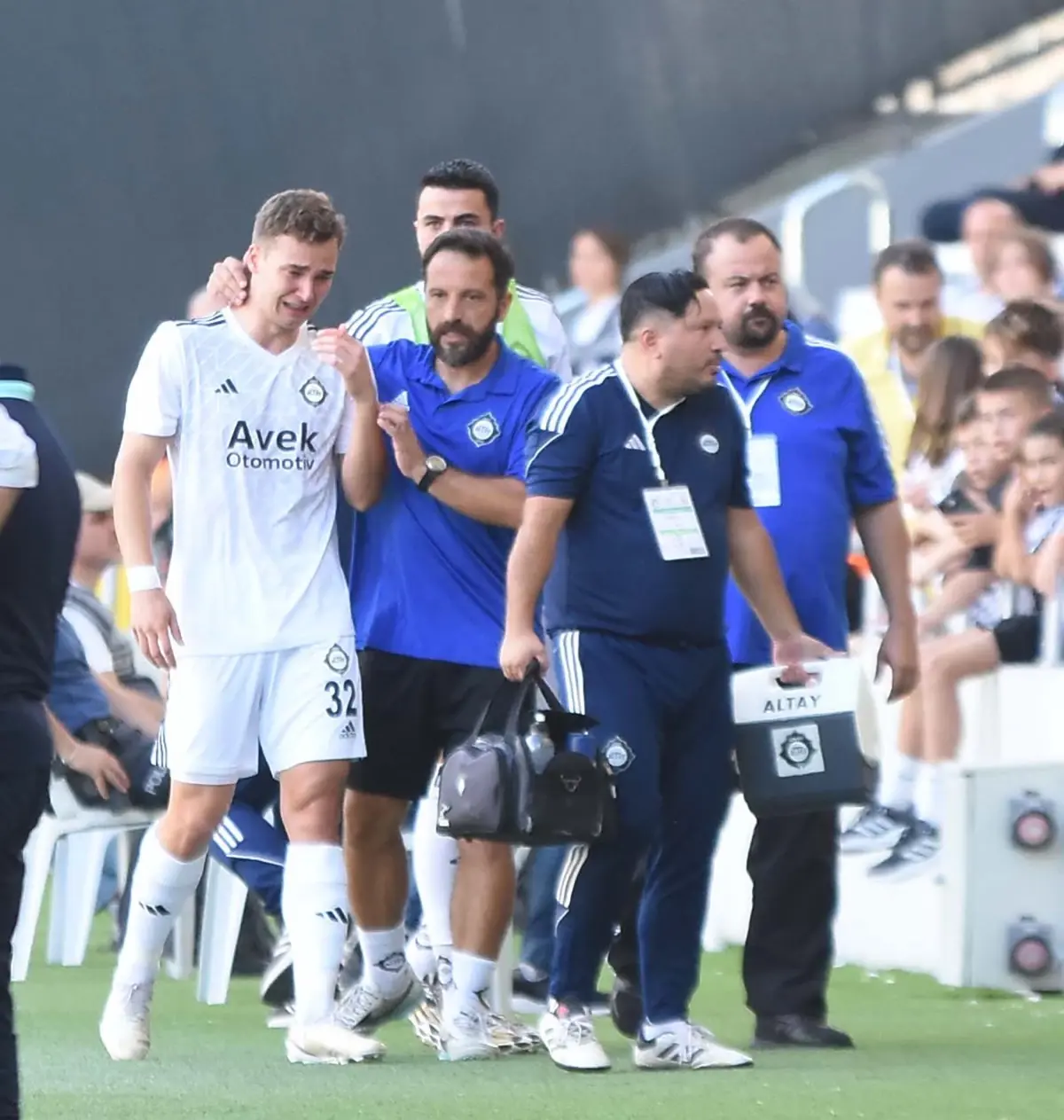 Arda Gezer\'in Durumu Ciddi Değil