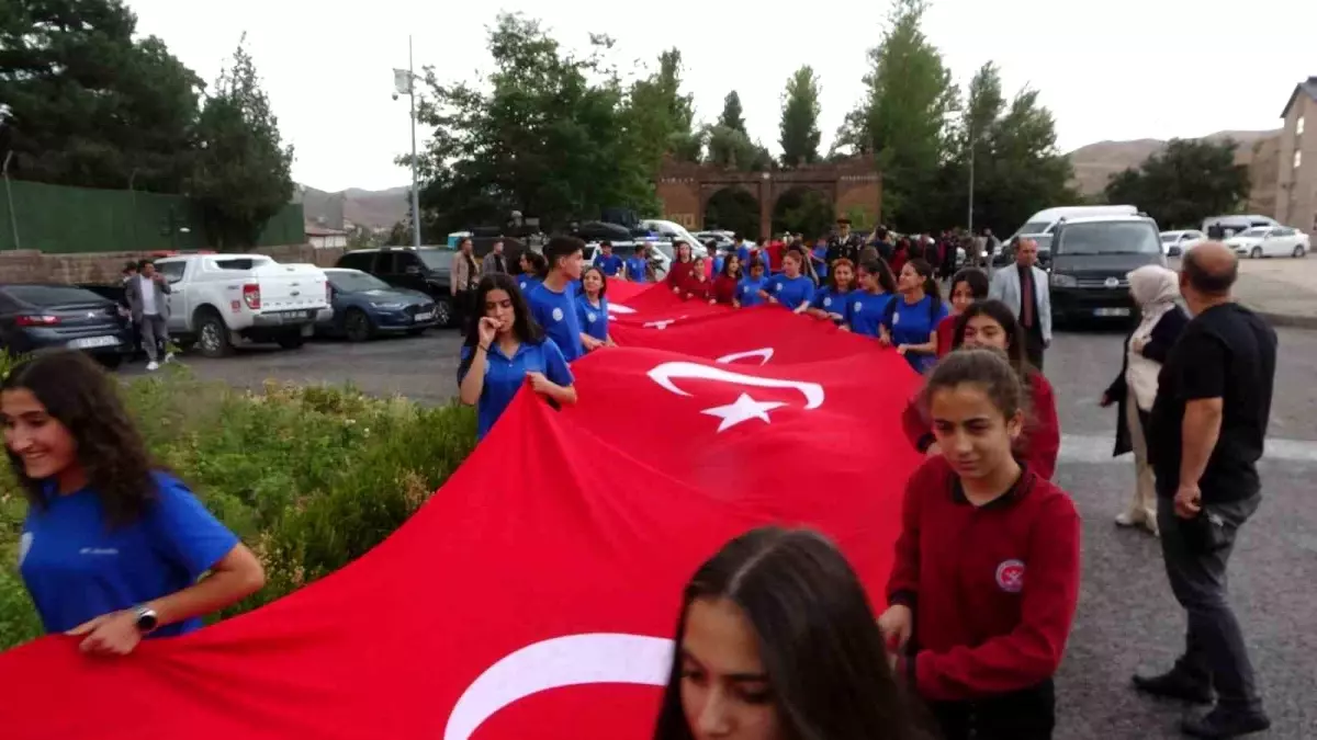 Bitlis\'te Gaziler Günü Kutlandı