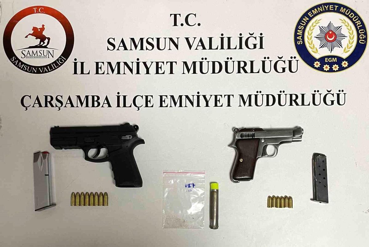 Samsun\'da Uyuşturucu ve Silah Ele Geçirildi