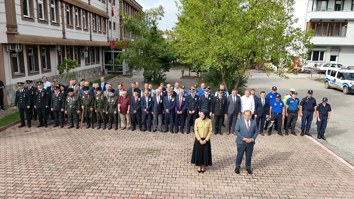 Düzce\'de 19 Eylül Gaziler Günü Törenleri Düzenlendi