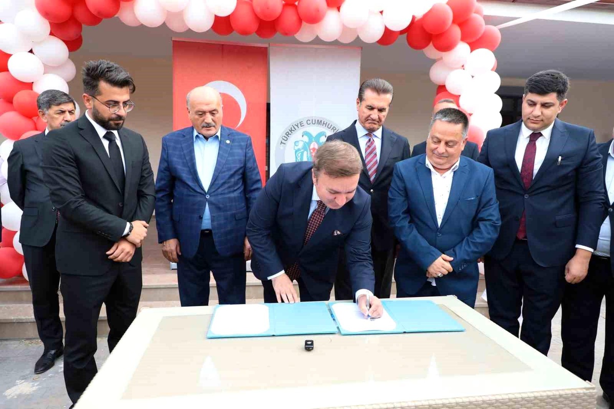 Erzincan Tarıma Dayalı İhtisas Besi OSB\'nin Altyapı Sözleşmesi İmzalandı