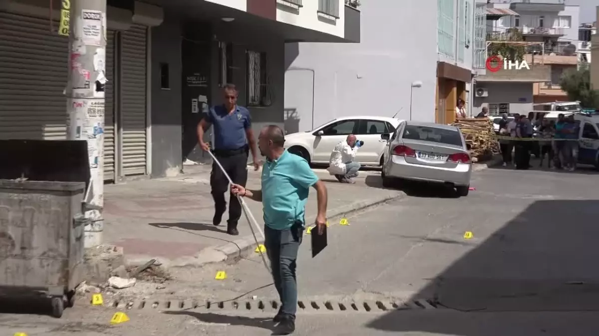 Mersin\'de Silahlı Saldırı: Ağabey Öldü, Kardeş Yaralı