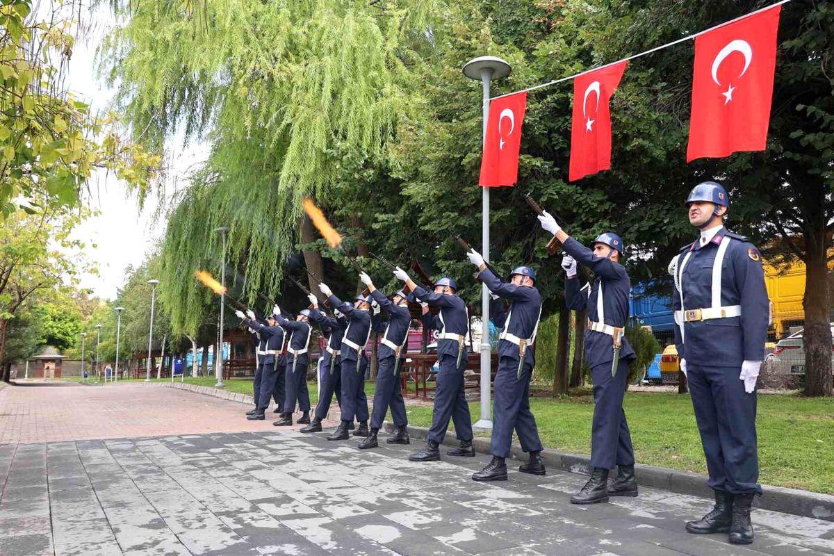 Nevşehir\'de Gaziler Günü Töreni