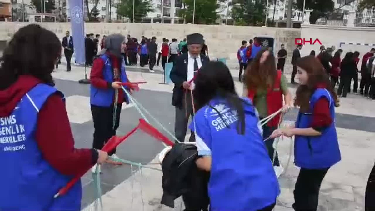 Sivas\'ta Gaziler Günü Kutlandı
