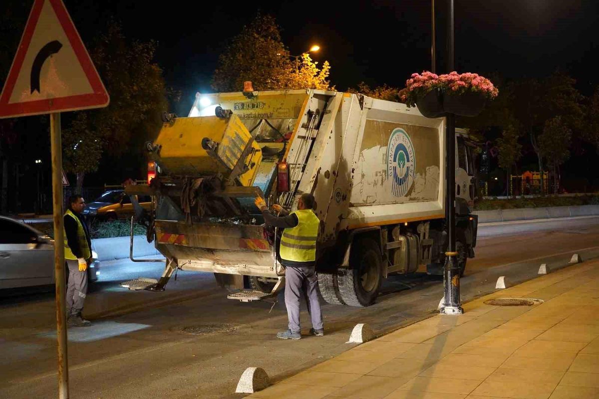 Bilecik\'te Çöp Toplama Çalışmaları Başladı