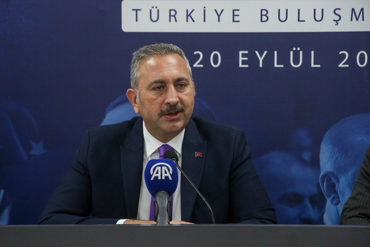 AK Parti Grup Başkanvekili Gül\'den Filistin ve Dünya Barışı Vurgusu