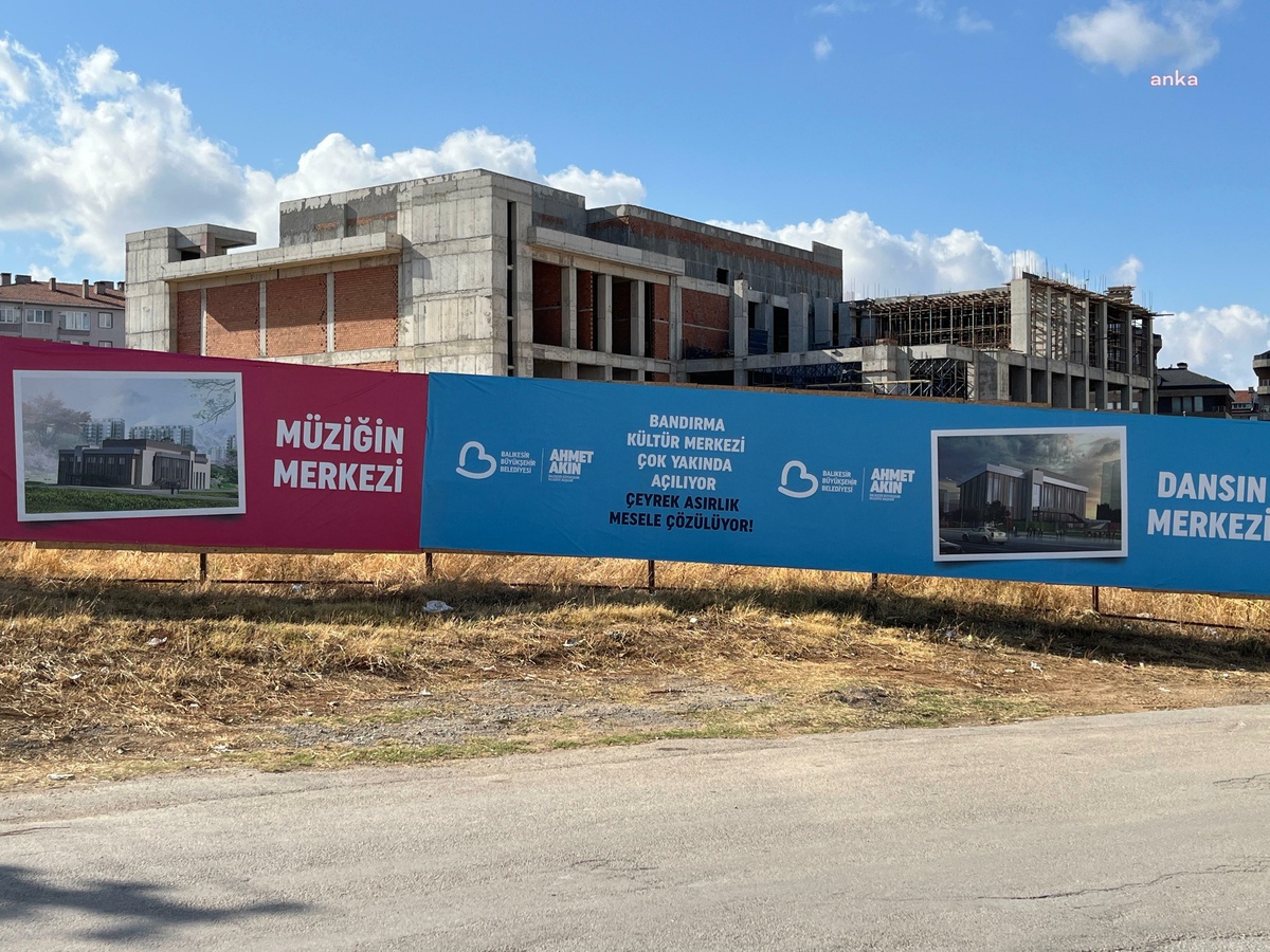 Bandırma Kültür Merkezi İnşaatı Tamamlanıyor