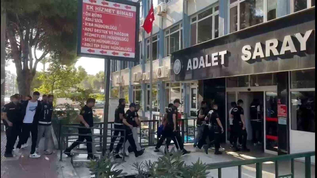 Balıkesir\'de Uyuşturucu Operasyonu: 50 Tutuklama