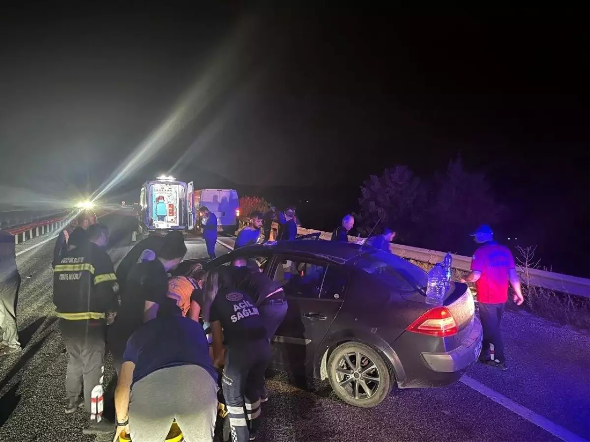 Bilecik\'te Trafik Kazası: 2 Yaralı