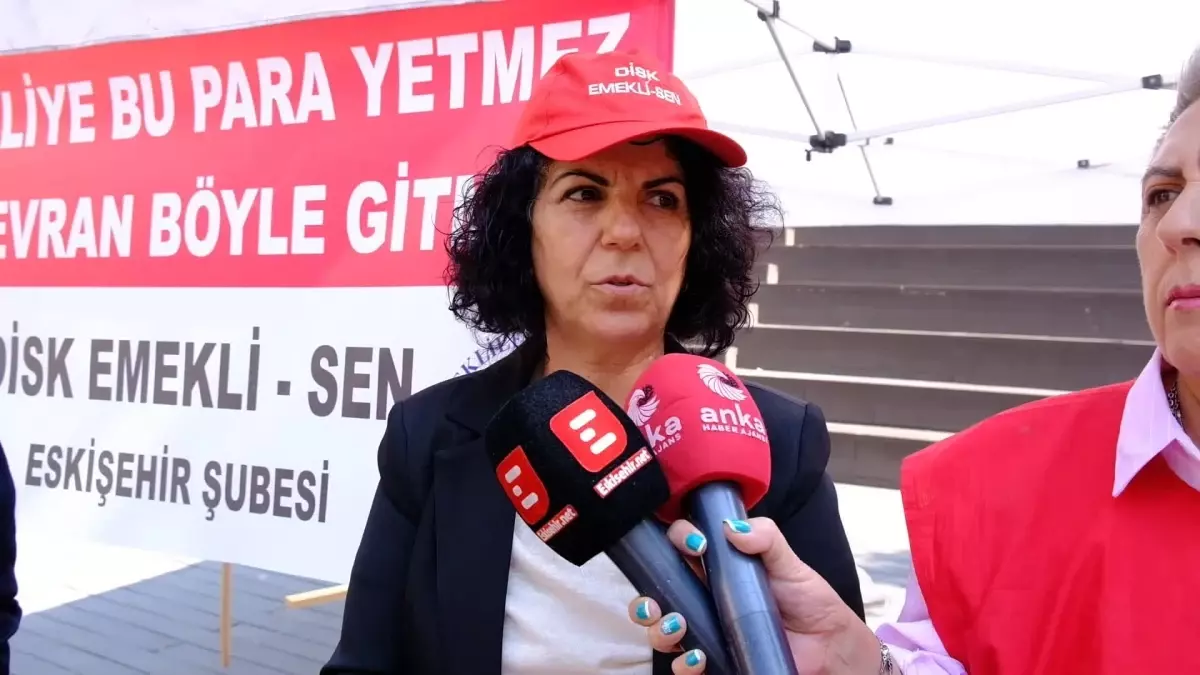 Emeklilerin Yaşadığı Zorluklar Artıyor: \'Eti Rüyamızda Bile Göremiyoruz\'