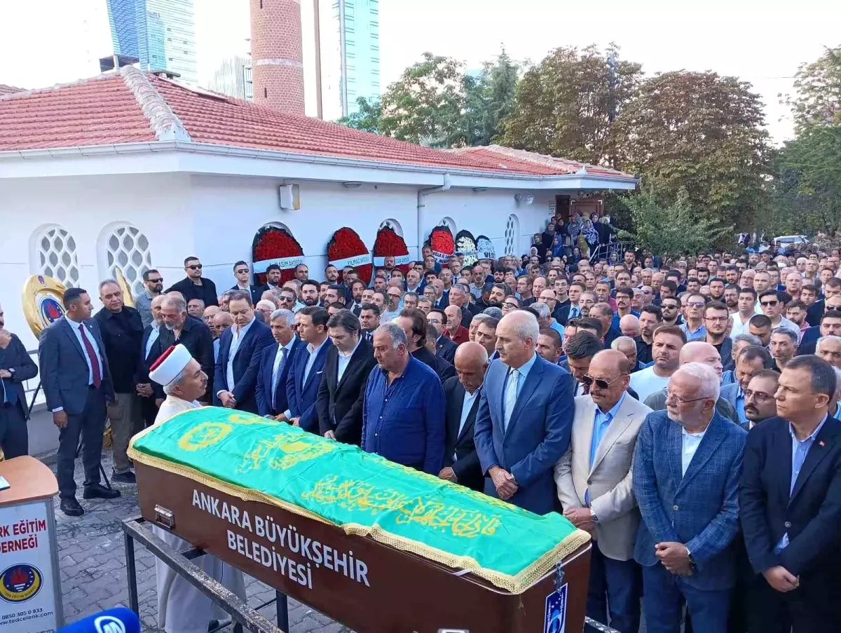 Eski Bakan Vahit Kirişci\'nin Damatı Mehmet Özcan Kalp Krizine Yenik Düştü