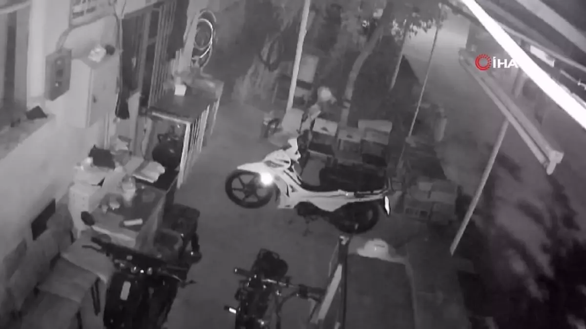 Burdur\'da Hırsızlık Çetesi Tutuklandı