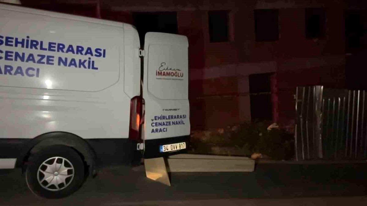 Pendik\'te İnşaat İşçisi Düştü, Hayatını Kaybetti