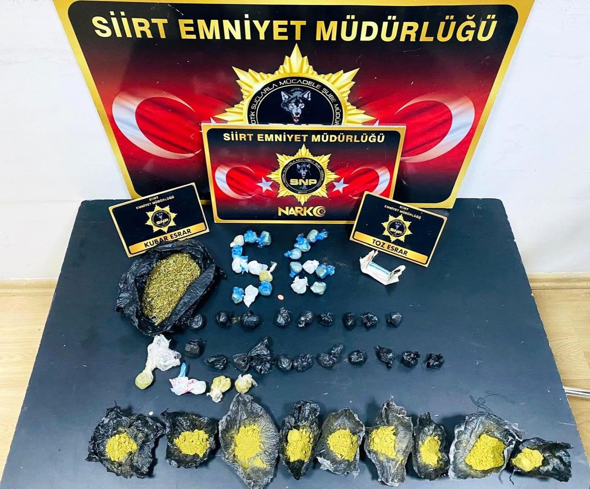 Siirt\'te Uyuşturucu Operasyonu: 332 Gram Esrar Ele Geçirildi