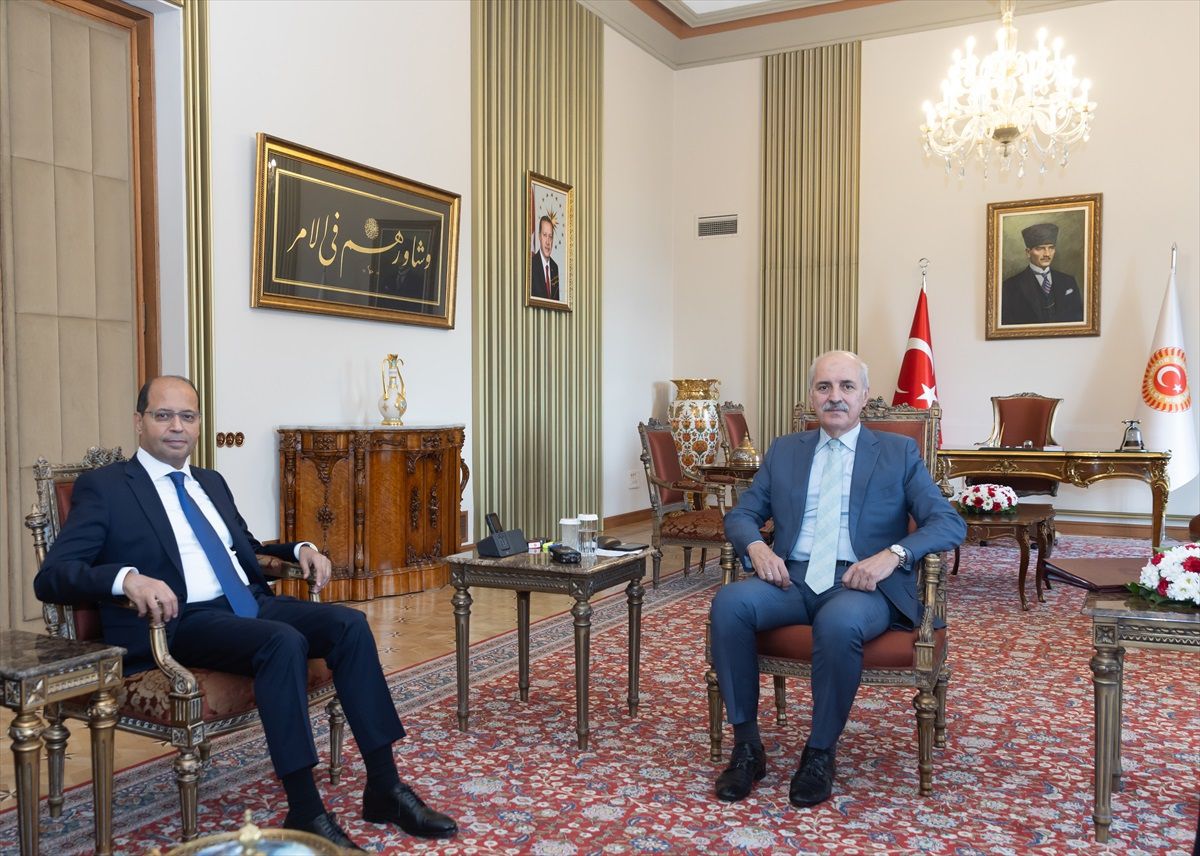 Kurtulmuş, Mısır Büyükelçisi\'ni Kabul Etti
