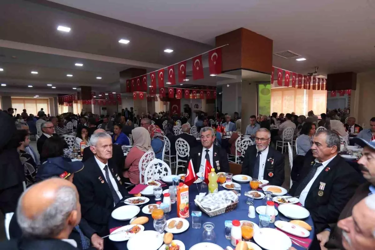 Eskişehir\'de Gaziler Günü Kutlandı