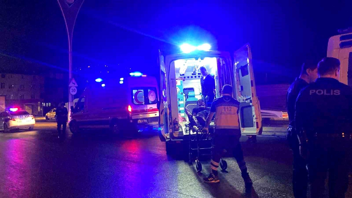 Gebze\'de Zincirleme Trafik Kazası: 3 Yaralı