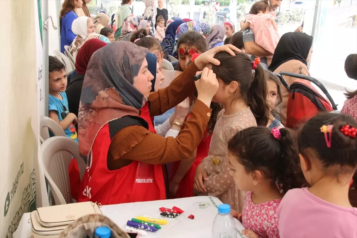 Altınözü’nde Çocuk Şenliği