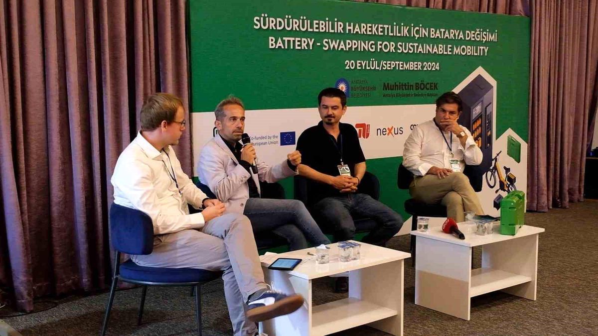 Antalya\'da Sürdürülebilir Mobilite İçin Batarya Değişimi Konferansı Düzenlendi