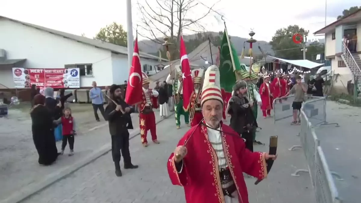 Taşkesti Beldesi\'nde Tarihi İlk Panayır Coşkusu