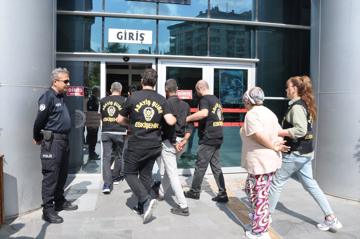 Eskişehir\'de Cinsel İstismar Skandalı
