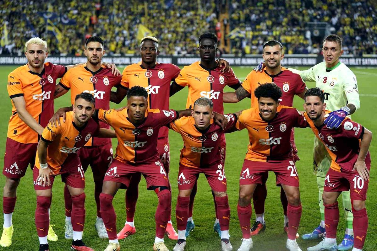 Galatasaray Derbide 2 Değişiklikle Sahaya Çıkıyor