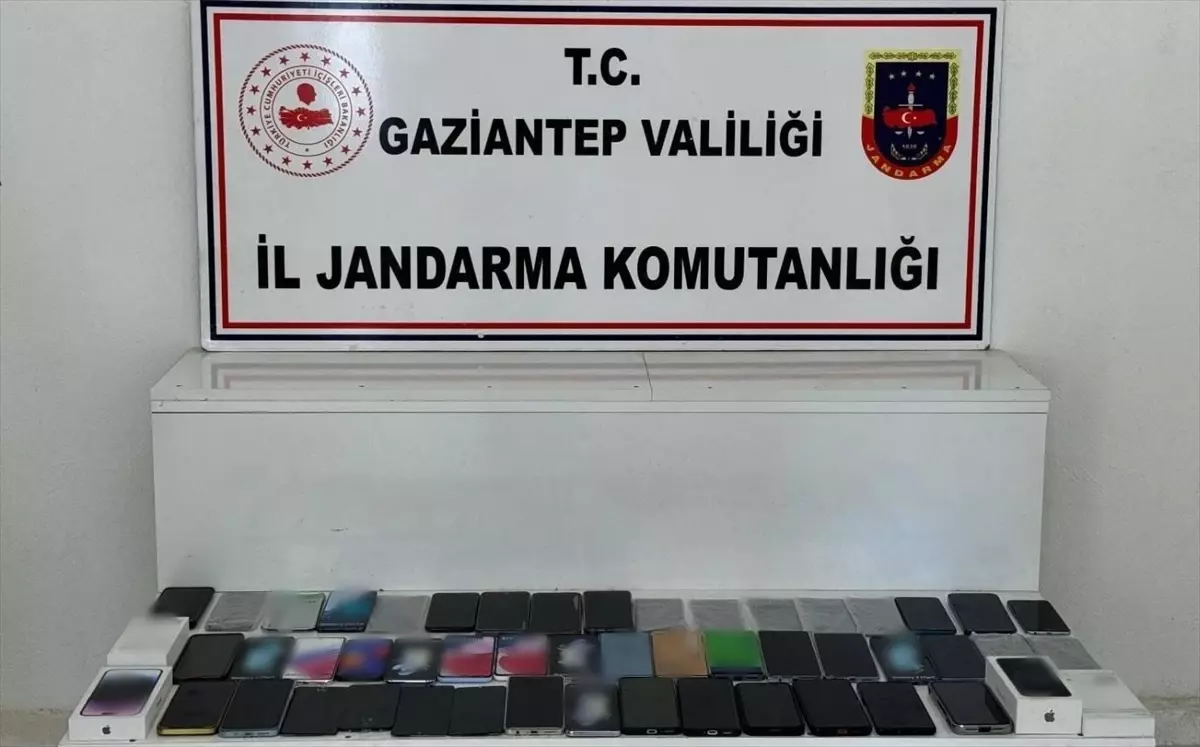 Gaziantep\'te Kaçakçılık Operasyonu: 2 Şüpheli Yakalandı