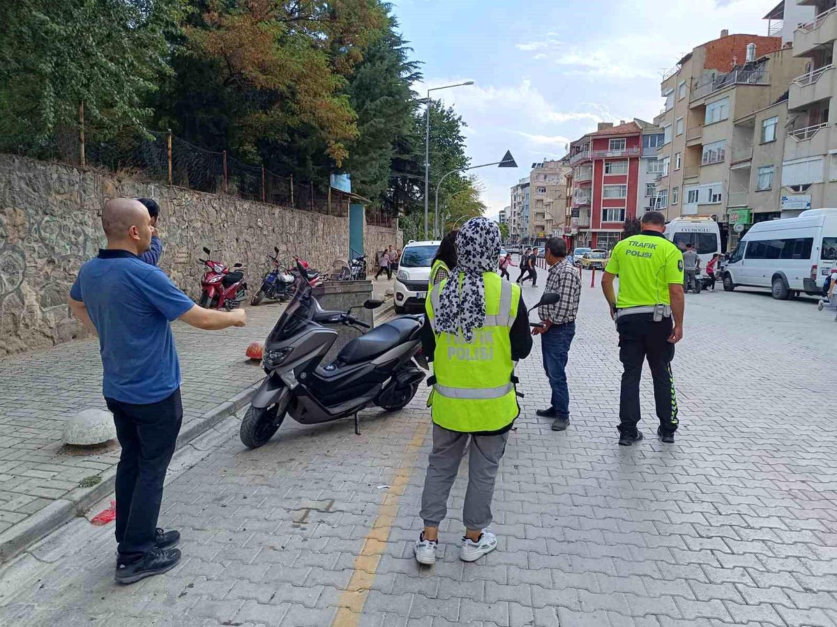 Sandıklı\'da Trafik Denetimi