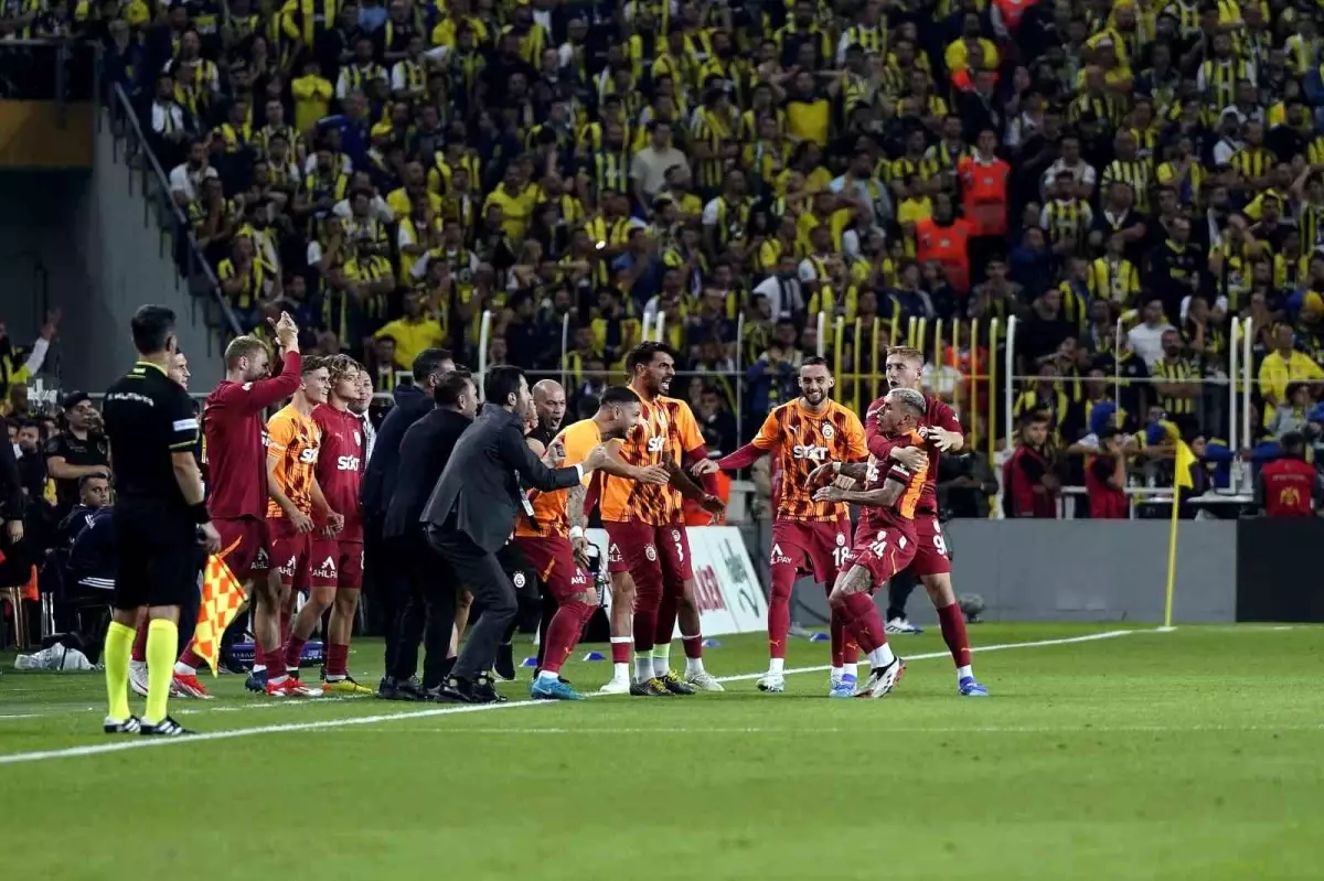 Galatasaray Derbide Avantaj Sağladı